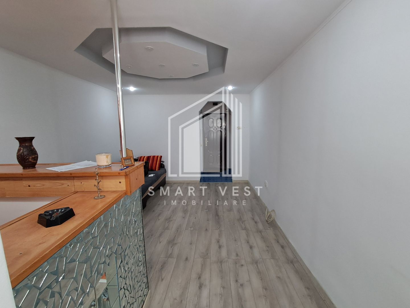 Garsoniera | 27 mp | Parter  | Zona Micro 17 Ostrovului - Poză 3