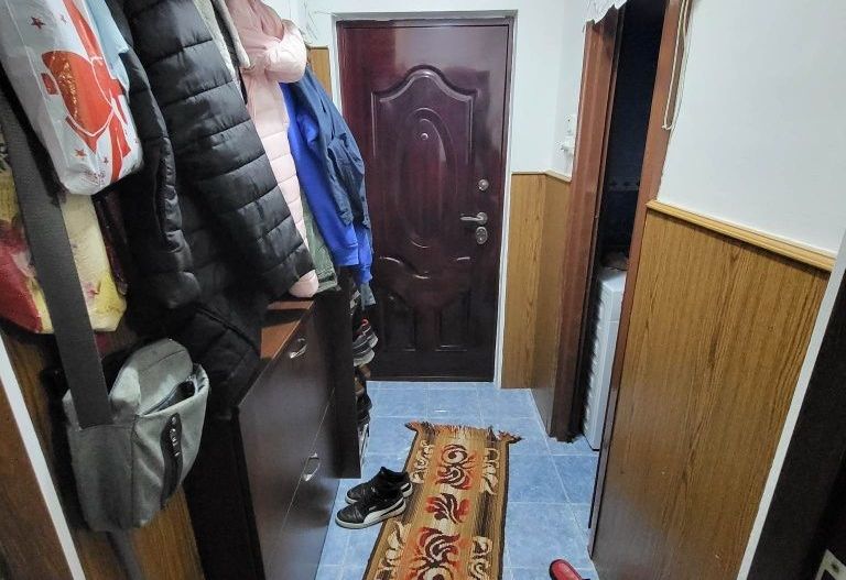 BRASADAS vinde ap 2 cam Soli Humulesti PARTER. - Poză 3