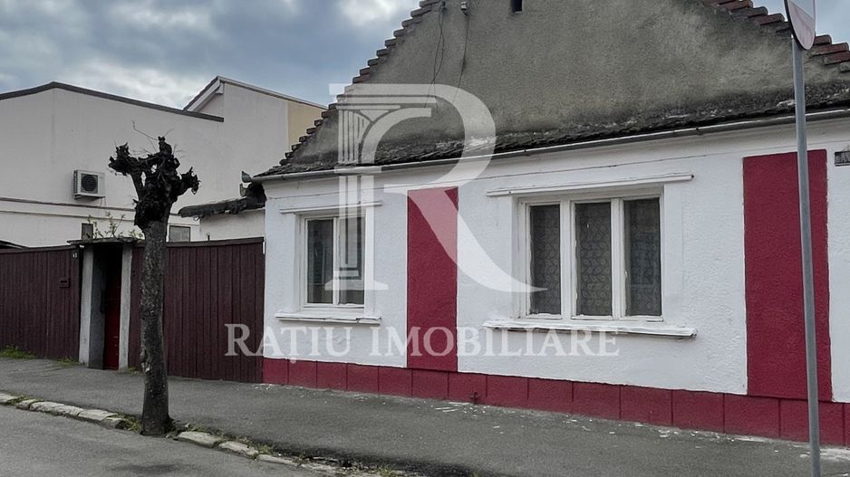 Teren + casa si anexa (demolabile) de vanzare | Cantemir | Oradea - Poză 1
