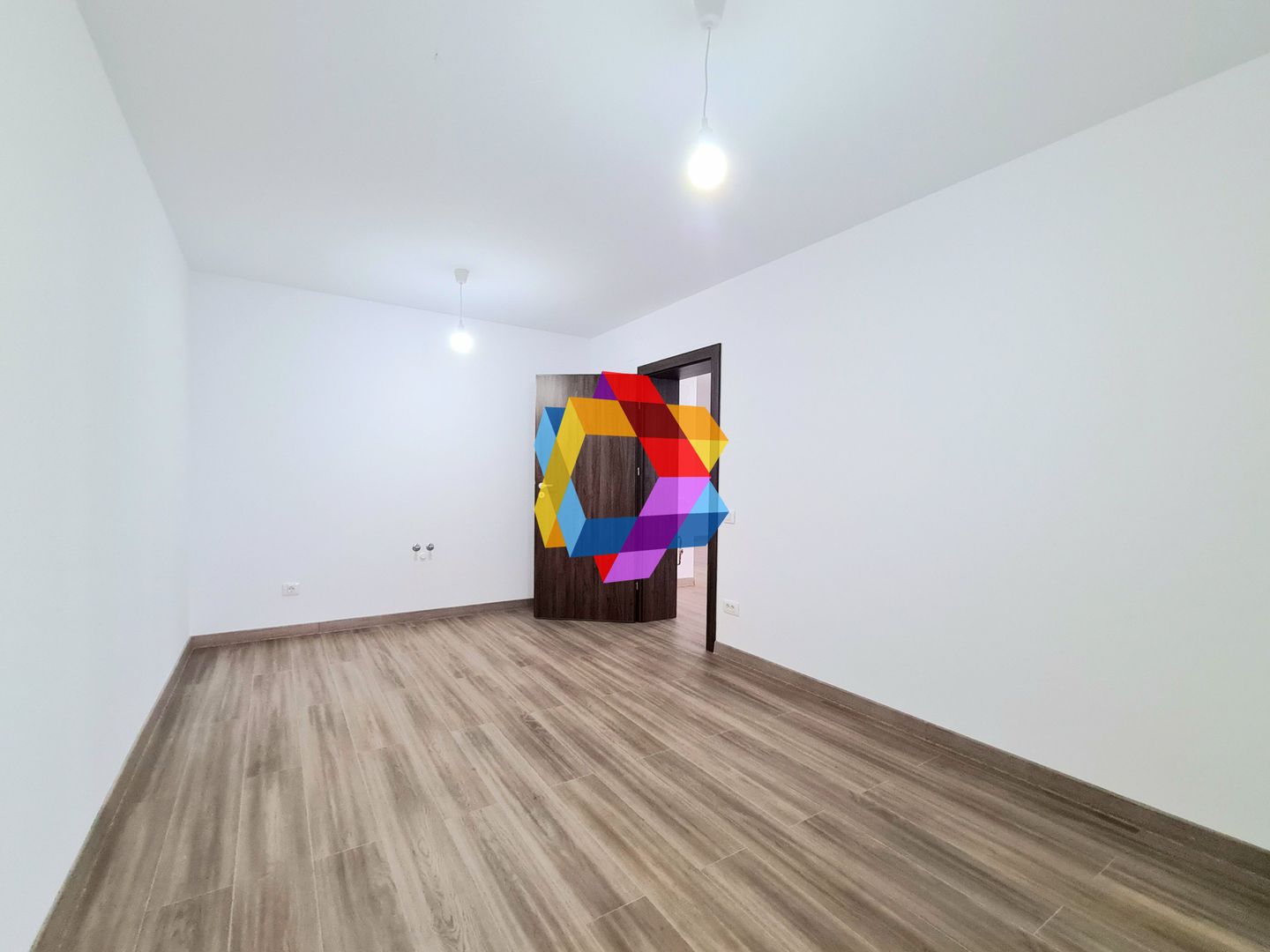 Spatiu comercial de închiriat Brasov - 101 mp # plus-imo.ro - Poză 5