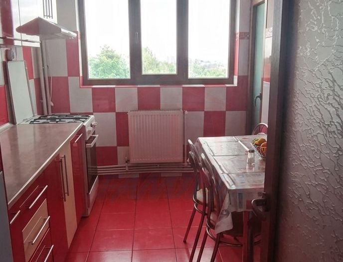 Inchiriere apartament 2 camere Micro 20 etajul 3, 57 mp 314 EURO/Luna - Poză 2