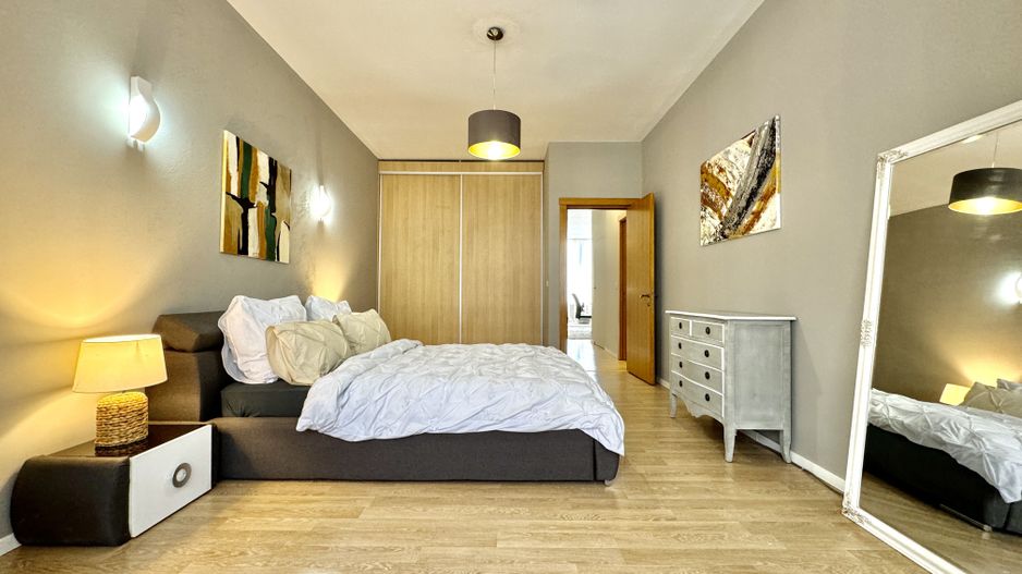 Apartament cu 4 camere, elegant si modern, in zona Centrala- Tender - Poză 16