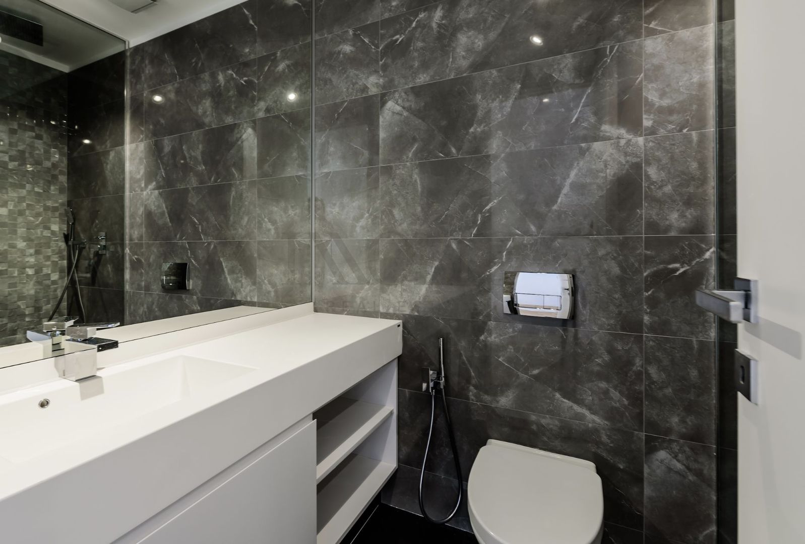 Apartament 3 Camere | One Mamaia | Loc de Parcare - Poză 19