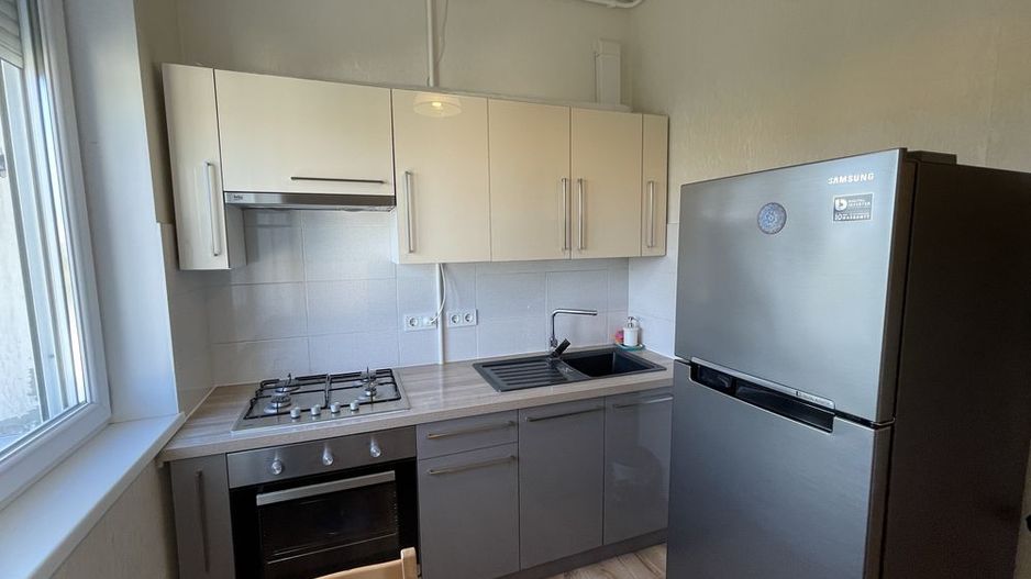 Închiriere garsonieră – Bd. Basarabia, vis-a-vis de Stadionul Național - Poză 3