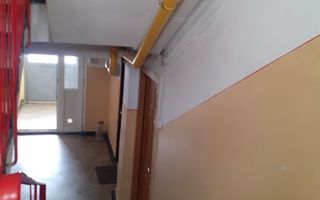 Vand ap cu 3 camere zona Tomis Nord - Poză 1