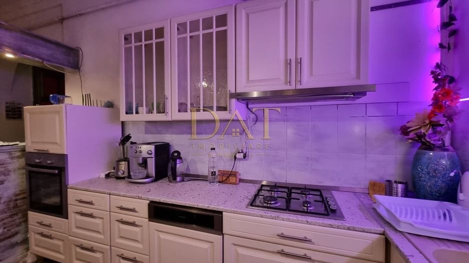 Casă cu 4 camere | curte și grădină generoasă | parcare | Gruia - Poză 3