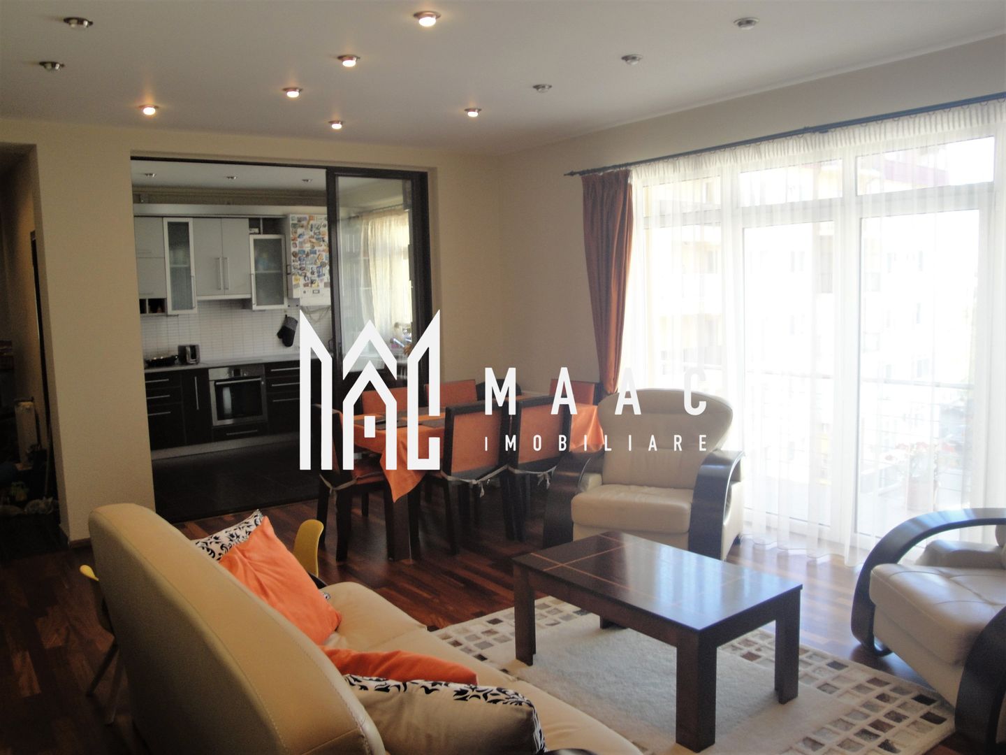 Apartament 3 camere| Parcare | Boxa | 101 MPU | Strand - Poză 1