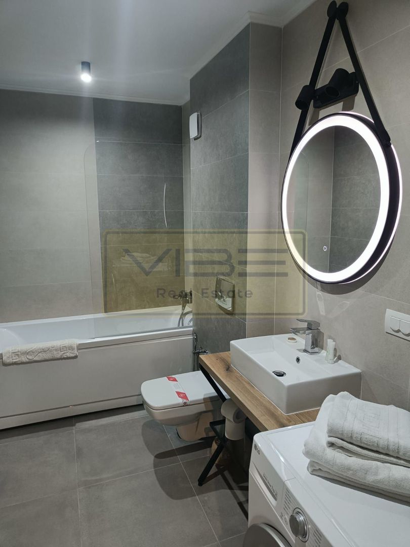 Apartament  Parcul Copou - VIEW SUPERB ! LUX- MODERN ! - Poză 2