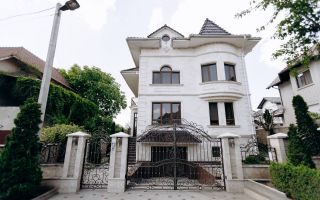 Chirie, casă, 5 camere, str. Ginta Latină, Ciocana - Poză 1