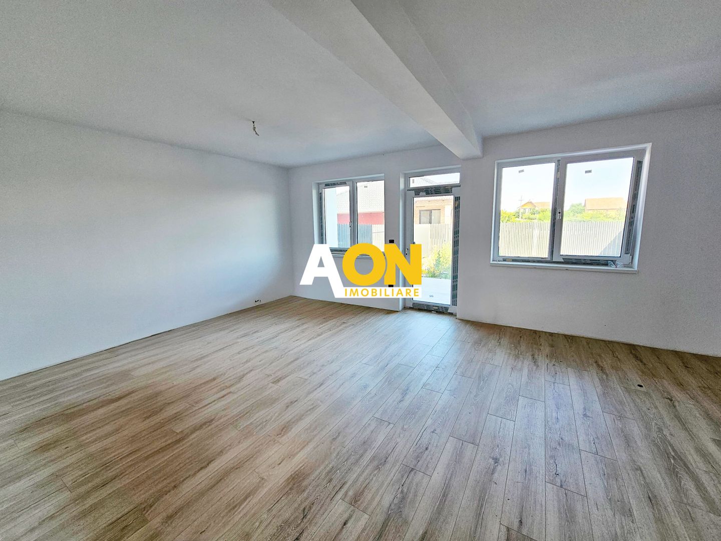 1/3 Triplex, 4 camere, pivnita, 300 mp teren, predare la cheie, Cetate - Poză 3