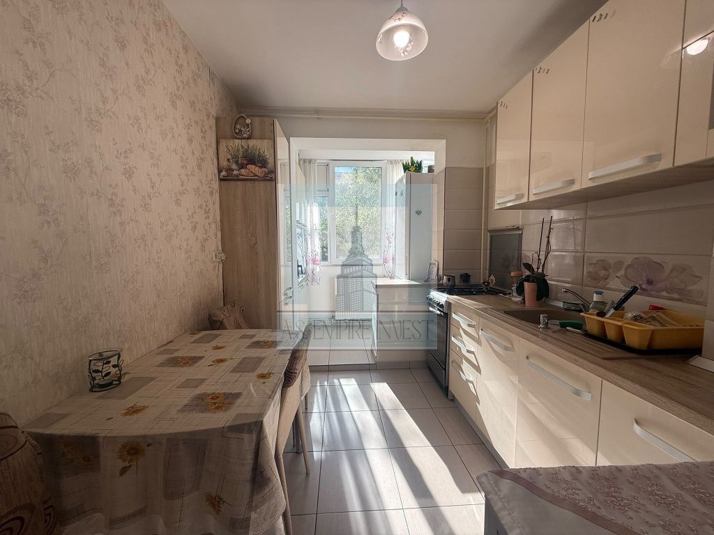 Apartament 3 camere - zona Bd. Gării/Făget - Poză 3