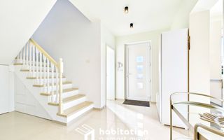 Proprietate deosebită – Casă pe Colț cu 2 fronturi stradale - Poză 28