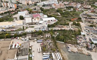 Teren industrial de 6,820mp Strada Poetului - Poză 3