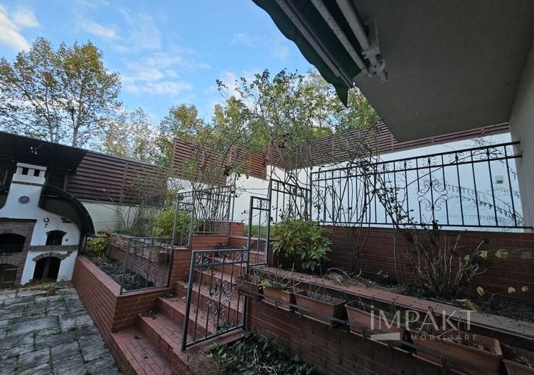 Inchiriez casa in cartier Gruia, pretabil locuinta, sediu firma, clinica, etc - Poză 7