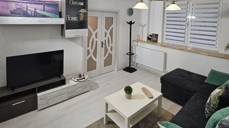 Închiriez apartament 2 camere lux modern, Piața Romană, petfriendly - Poză 3