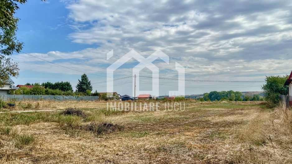 Loc de casa Jucu de Mijloc zona Panemar,  1129 mp | 14m front | asfalt - Poză 4