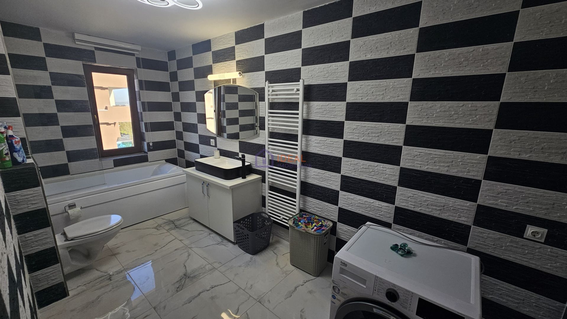 Penthouse Modern cu 3 camere si terasa, pe Doamna Stanca - Poză 8