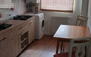 Apartament 2 camere,Florești, zona Cetatea Fetei, 55 mp, imobil 2000. - Poză 2