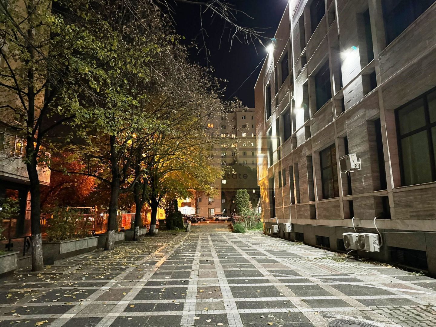 Apartament 2 camere  decomandat Hala Centrala - Palas Mall - Poză 2