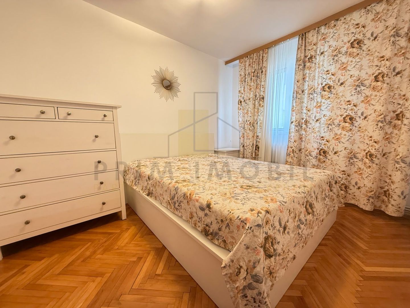 Apartament 2 camere, Hala Centrala, etaj 8, vedere panoramica, renovat - Poză 9
