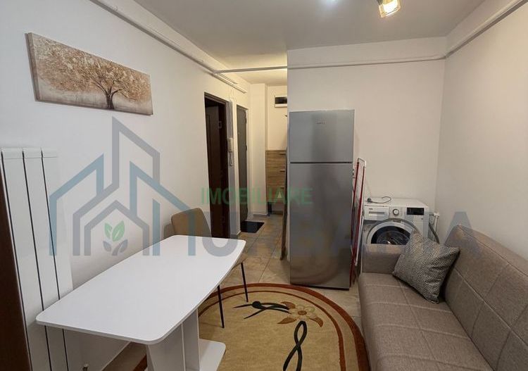 Inchiriez apartament cu 2 camere in Nicolina 1 - Poză 3
