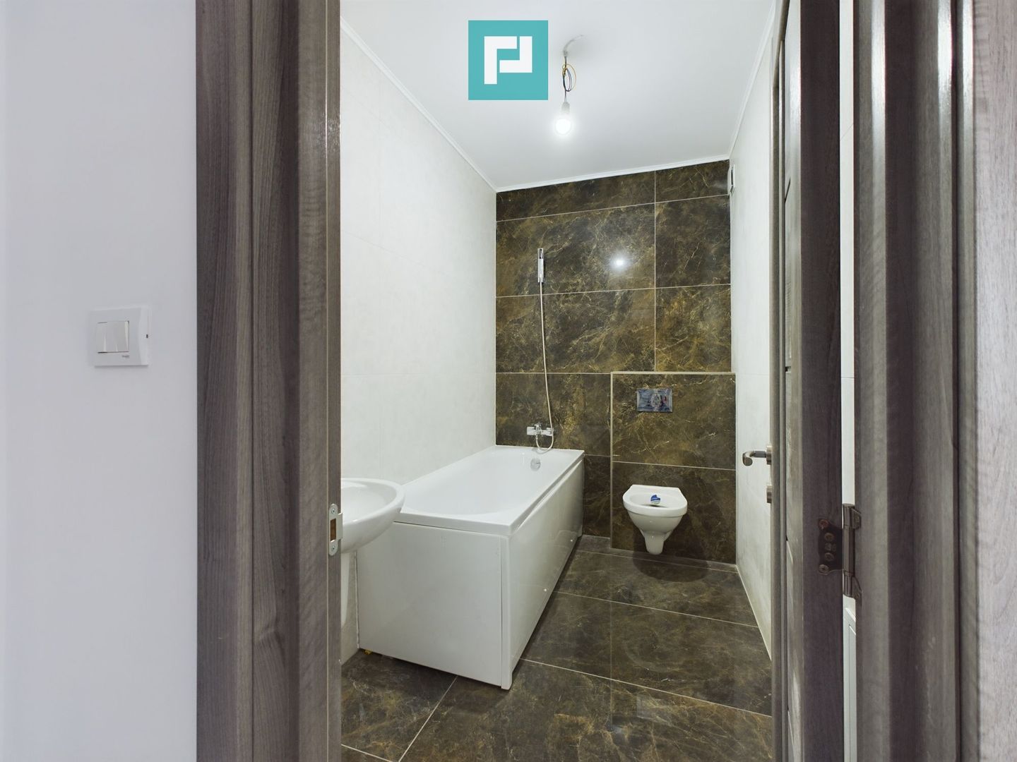 Penthouse nou cu 2 dormitoare și terasă de 29mp - Poză 9