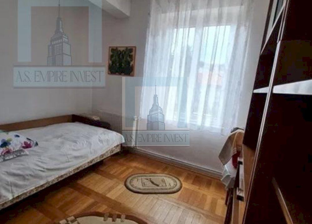 Ap 4 camere decomandat - zona Centrul Istoric - Poză 7