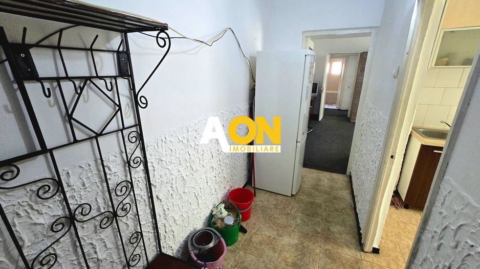 Apartament cu 2 Camere, Etaj 1, Zona Cetate - Poză 9