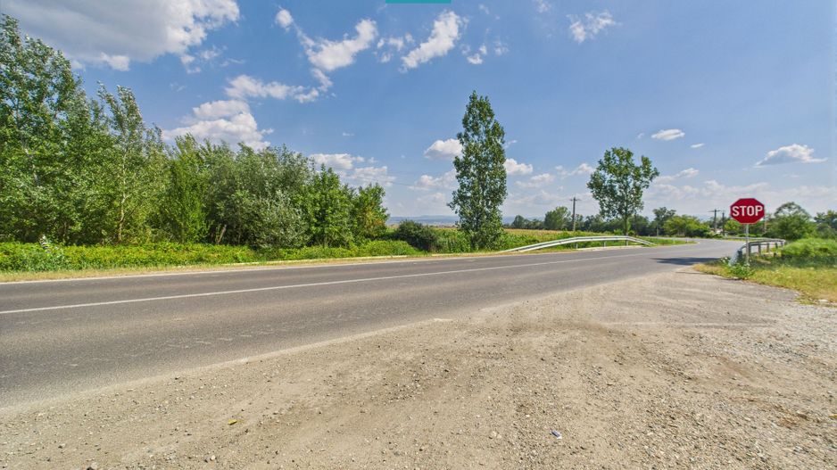 Teren extravilan de 5.219 mp în Geoagiu la șosea - Poză 4