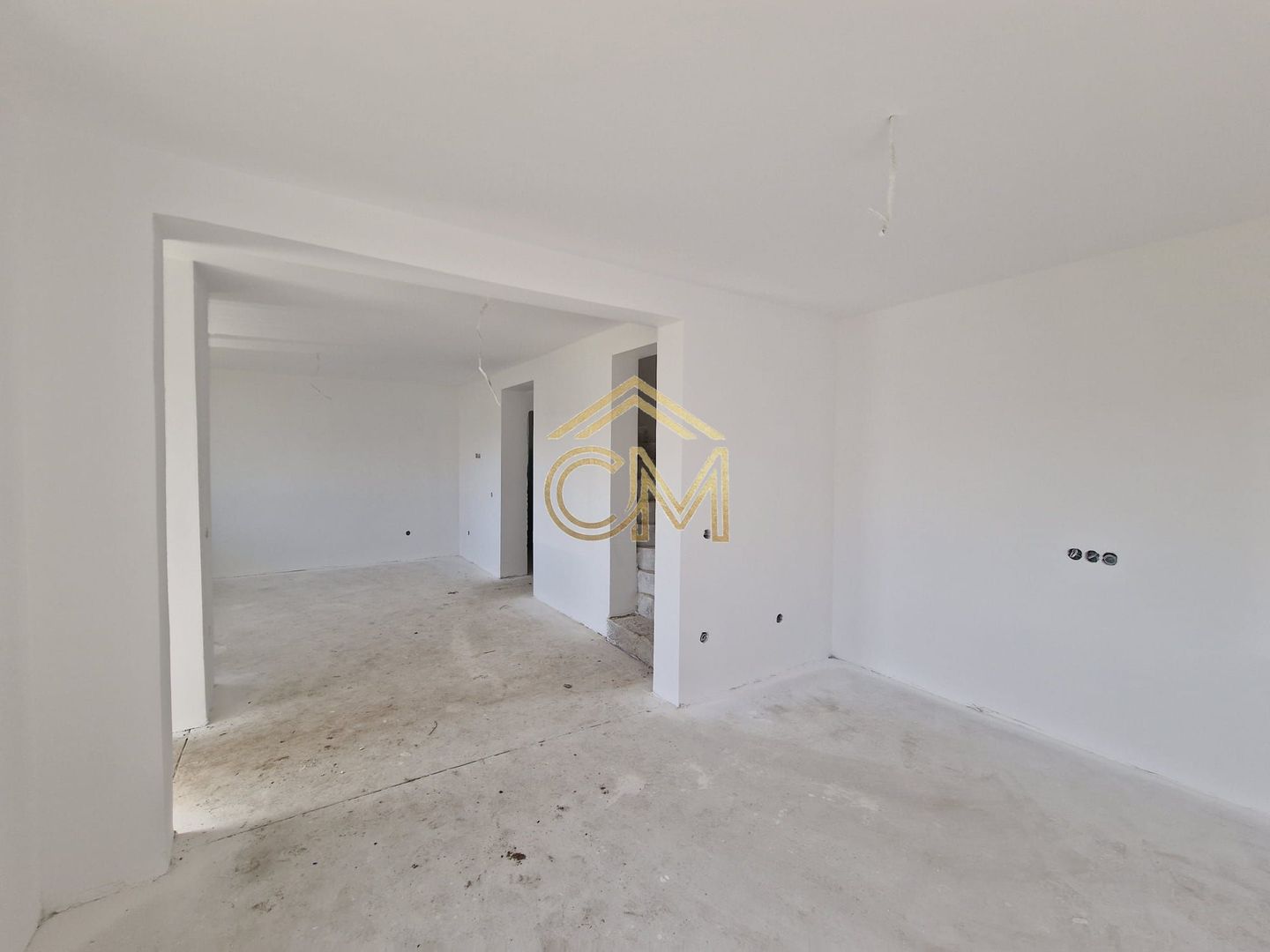 Quadruplex 4 Camere / 82MPU / Terasa / 170MP Curte - Poză 9