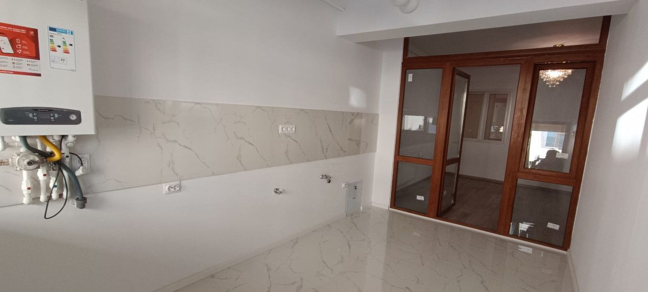 Apartament 3 camere in Prelungirea Ghencea. Renovat de la 0 ! - Poză 10