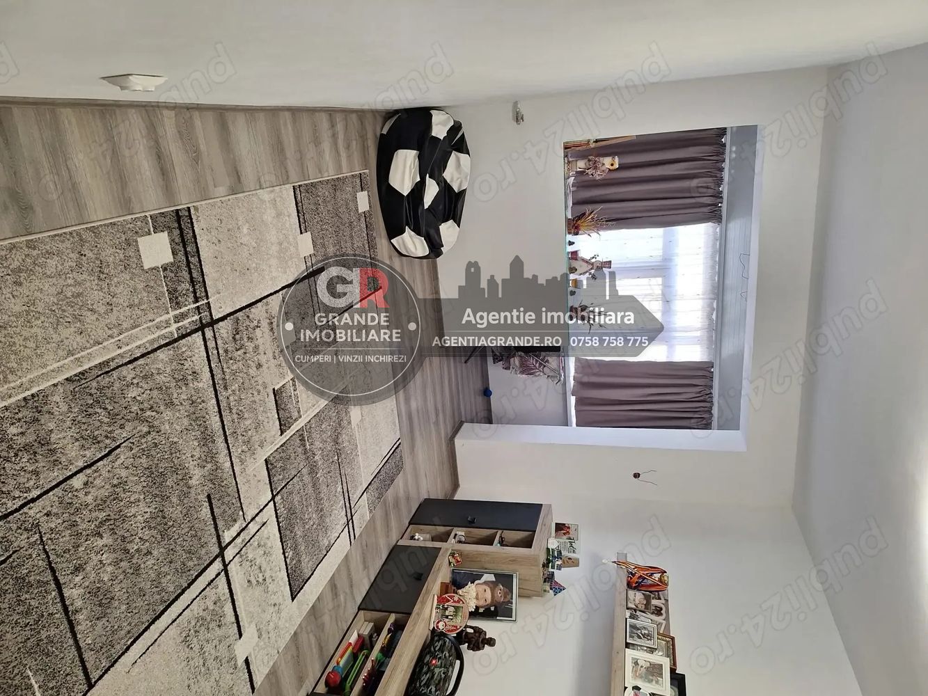 Apartament ultracentral 2 camere in Tulcea - Poză 1