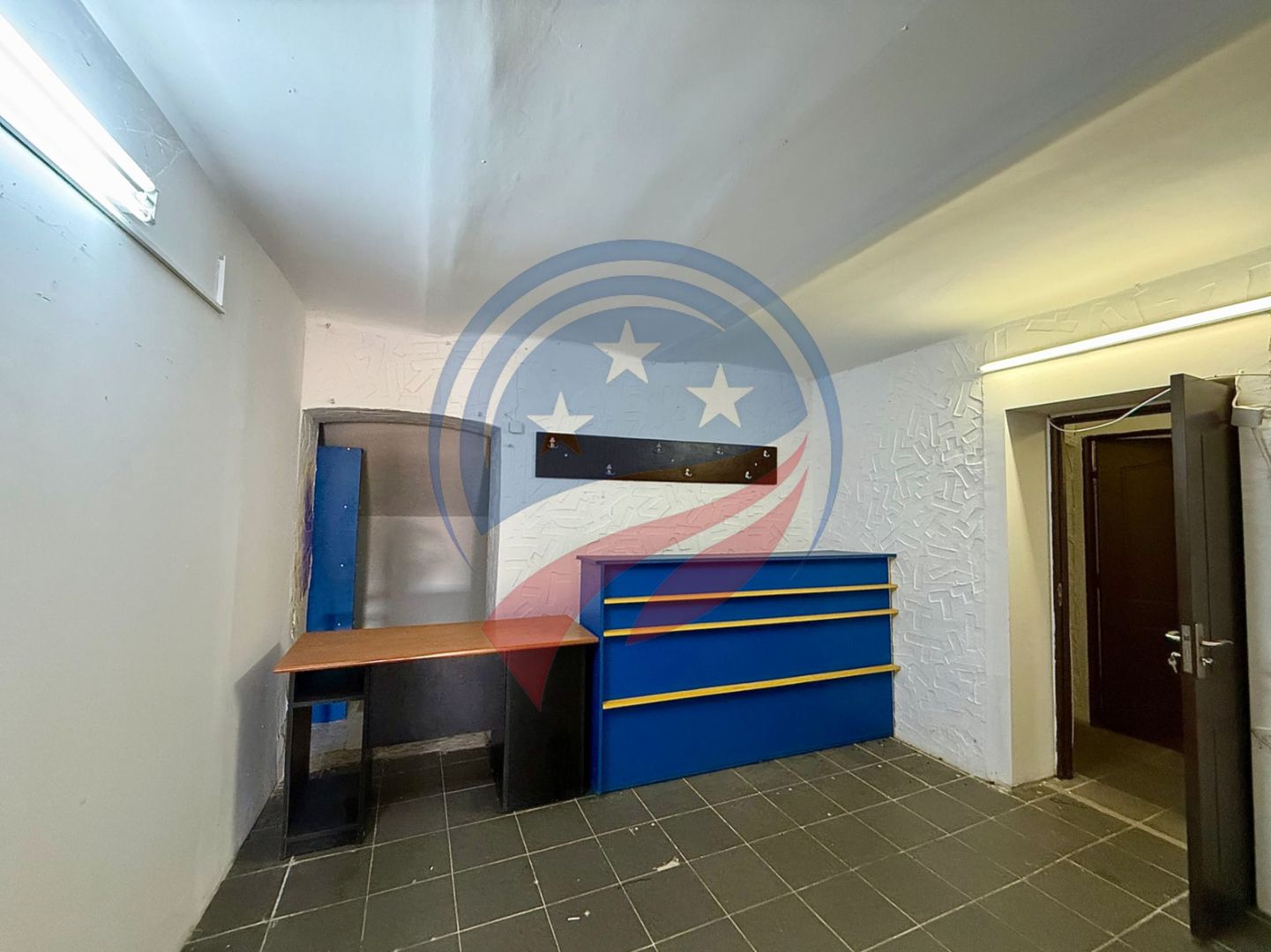 Casa de vanzare-vis-a-vis de Casa Studenților/Craiova - Poză 10