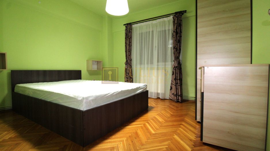 Complex, 4 camere, centrală proprie, aer condiționat - Poză 8