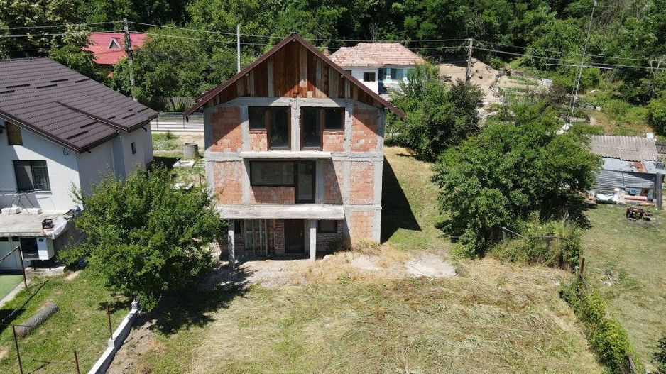 Casă nouă în Argeș Com. Merișani la 15 min de Pitesti! - Poză 20