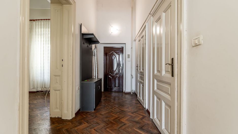 Apartament 3 camere lângă Parcul Copiilor | Etaj 1 | Fațadă renovată - Poză 3