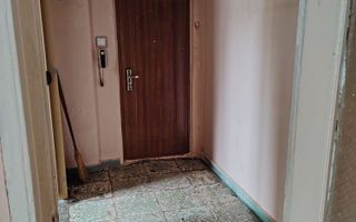 Etaj 1. Centrala termica proprie. Boxa in CF - Poză 6
