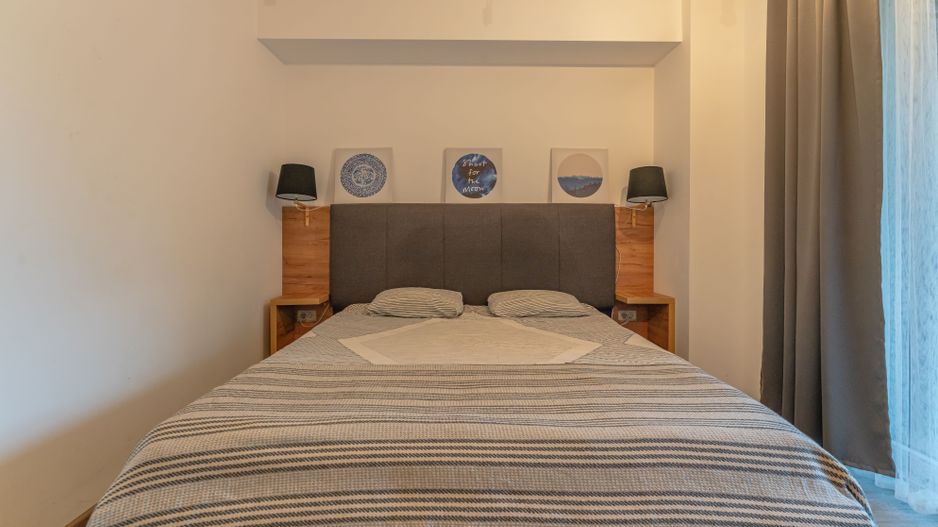 2 camere decomandat mobilat utilat cu gradina - Poză 4