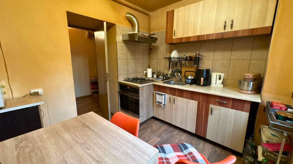 Apartament 2 camere parter 50 M² zona linistita Simeria - Poză 5