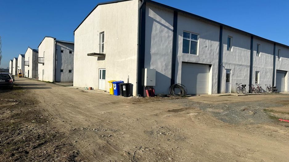 Inchiriere Hale Industriale în Aluniș, Arad  250 mp-1.500 mp - Poză 1