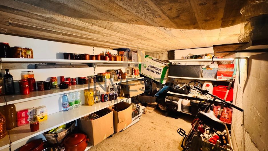 DE VANZARE CASA INDIVIDUALA 300 MP | 700 MP CURTE - Poză 35