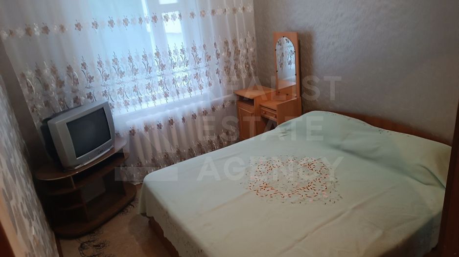Vânzare, apartament, 4 camere, strada Conev, Bălți - Poză 1