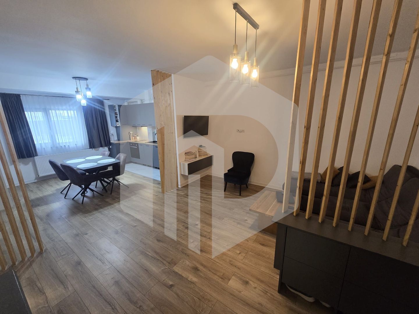 Apartament modern mobilat Garden City - Poză 7