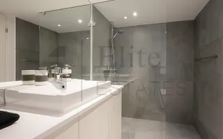 Apartament lux cu 2 camere de inchriat ultracentral in Oradea - Poză 13