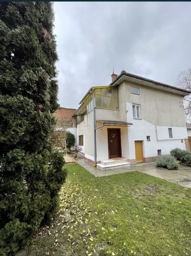 BRASADAS vinde casa cu 3 cam și teren 3 ari zona TITULESCU. - Poză 1