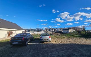 Teren 800mp - str Soarelui - ESQ Village - Poză 1