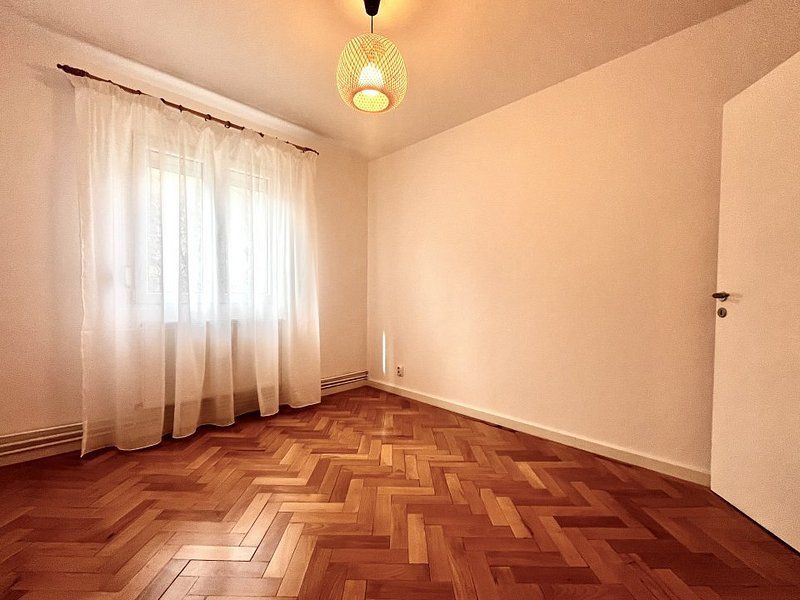 Apartament 3 camere, prima închiriere, elegant si primitor, in Circumvalațiunii - Poză 18