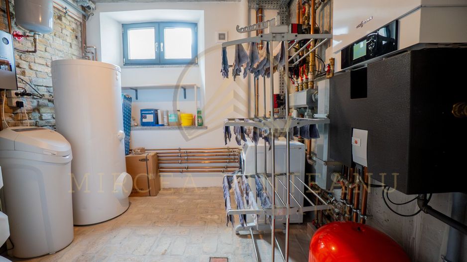 Vilă istorică de vânzare în Peninsula Constanța - Poză 32