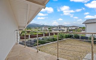 Vila cu arhitectura deosebita, teren 636mp, Cristian, Brasov - Poză 8