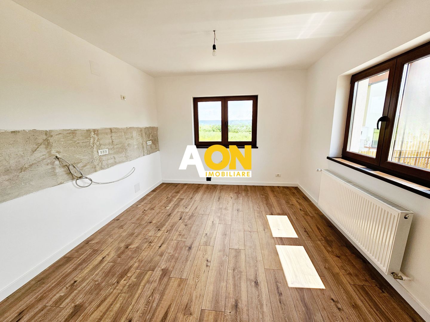 1/2 Duplex, 4 camere, 449 mp teren, asfalt, toate utilitatile, Cetate - Poză 7